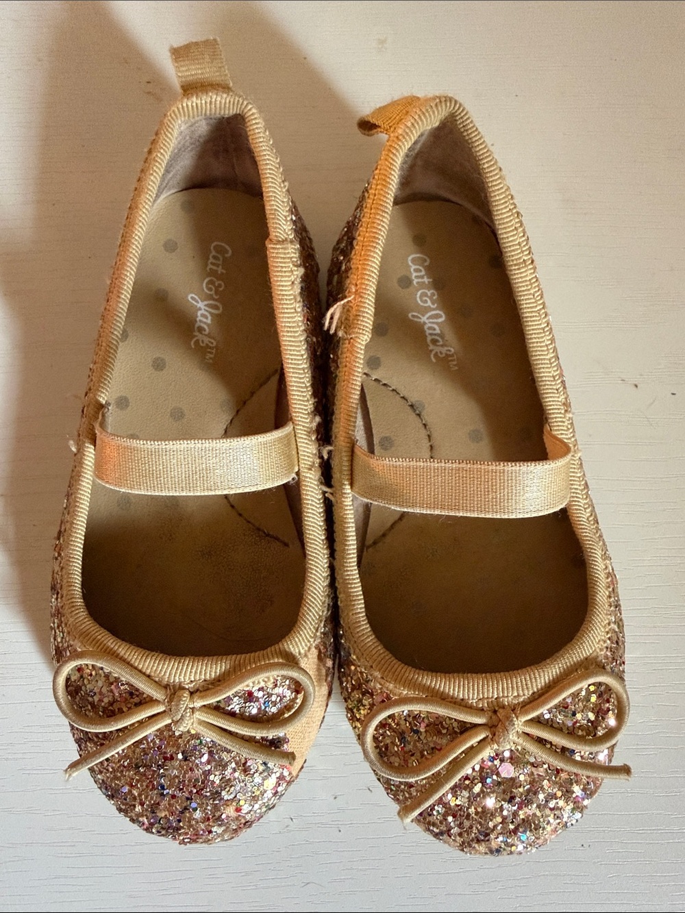 Cat & Jack Gold Glitter Flats 6C *DAMAGED*